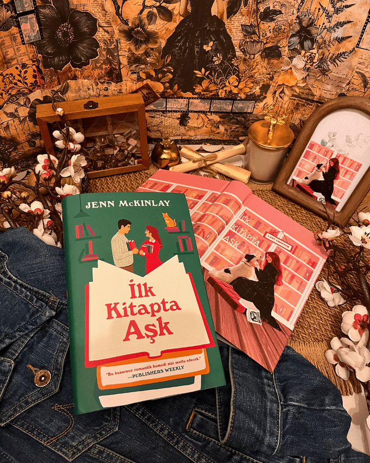 İlk Kitapta Aşk